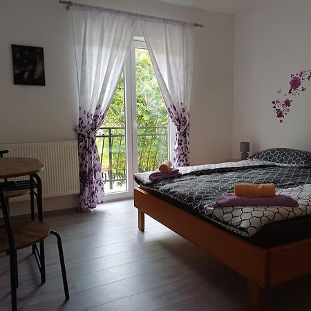Apartma Ginga Osilnica المظهر الخارجي الصورة